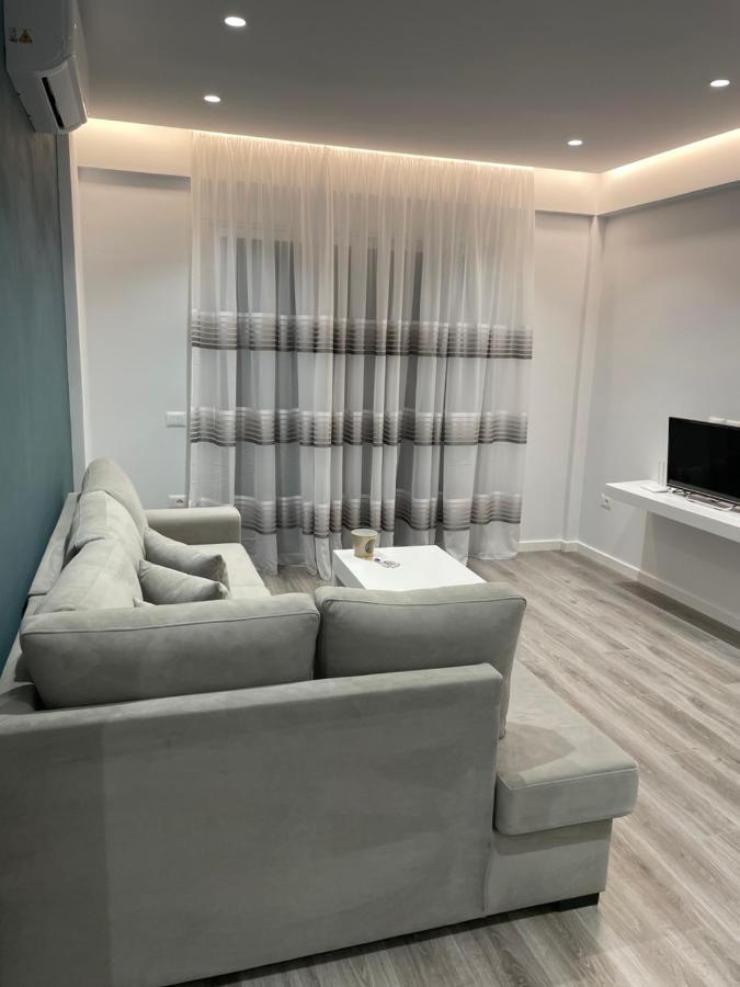 Dani'S Apartments ساراندا المظهر الخارجي الصورة